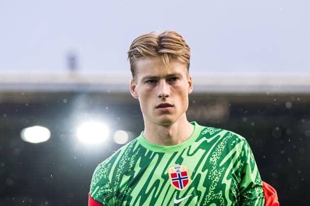 240910 Sander Tangvik of Norway ahead of the UEFA European Under 21 Qualifier football match between Norway and Italy on September 10, 2024 in Stavanger Photo Marius Simensen BILDBYRAN COP 238 MM0035 bbeng em kvalik football fotball italia italy norway soccer u 21 u21 uefa euro under 21 qualifier  Copyright: MARIUSxSIMENSEN BB240910BB830