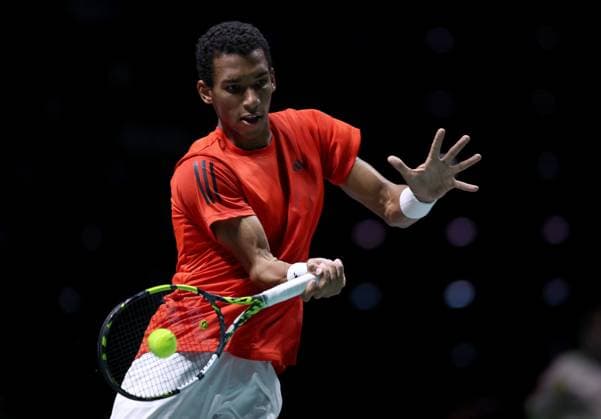 Sport Bilder des Tages Felix Auger Aliassime of Canada in action Davis Cup Group Stage Finals 2024, Day Three, AO Arena, Manchester, UK - 12 Sep 2024  Copyright: xEllaxLing Shutterstockx 14713339u