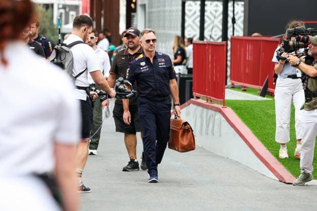 HORNER Christian (gbr), Team Principal of Red Bull Racing, portrait during the Formula 1 Azerbaijan Grand Prix 2024, 17th round of the 2024 Formula One World Championship, WM, Weltmeisterschaft from September 13 to 15, 2024 on the Baku City Circuit, in Baku, Azerbaijan - F1 - AZERBAIJAN GRAND PRIX 2024 DPPI Panoramic  240913_R17_AZERBAIJAN_DP_FG0O1302