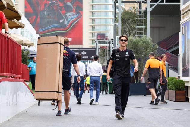 RUSSELL George (gbr), Mercedes AMG F1 Team W15, portrait during the Formula 1 Azerbaijan Grand Prix 2024, 17th round of the 2024 Formula One World Championship, WM, Weltmeisterschaft from September 13 to 15, 2024 on the Baku City Circuit, in Baku, Azerbaijan - F1 - AZERBAIJAN GRAND PRIX 2024 DPPI Panoramic  240913_R17_AZERBAIJAN_DP_FG0O1309