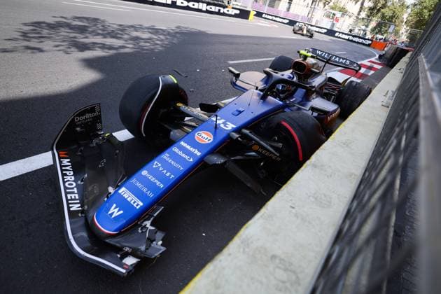 43 COLAPINTO Franco (arg), Williams Racing FW46, action, crash, accident, during the Formula 1 Azerbaijan Grand Prix 2024, 17th round of the 2024 Formula One World Championship, WM, Weltmeisterschaft from September 13 to 15, 2024 on the Baku City Circuit, in Baku, Azerbaijan - F1 - AZERBAIJAN GRAND PRIX 2024 DPPI Panoramic  240913_R17_AZERBAIJAN_DP_FG0O6004