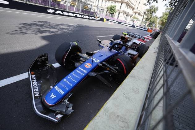 Sport Bilder des Tages 43 COLAPINTO Franco (arg), Williams Racing FW46, action, crash, accident, during the Formula 1 Azerbaijan Grand Prix 2024, 17th round of the 2024 Formula One World Championship, WM, Weltmeisterschaft from September 13 to 15, 2024 on the Baku City Circuit, in Baku, Azerbaijan - F1 - AZERBAIJAN GRAND PRIX 2024 DPPI Panoramic  240913_R17_AZERBAIJAN_DP_FG0O5997