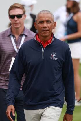 GAINESVILLE, VA - SEPTEMBER 13: Former United States president Barack Obama is at the first tee during the Friday Four Ball of the first round of the 2024 Solheim Cup on September 13, 2024, at Robert Trent Jones Golf Club at Gainesville, Virginia. (Photo by Brian Spurlock Icon Sportswire) GOLF: SEP 13 Solheim Cup EDITORIAL USE ONLY Icon24091321