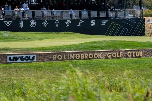 BOLINGBROOK, IL - SEPTEMBER 13: A general view of a Bolingbrook Golf Club sign with a LIV Golf sign to its left during day one of LIV Golf: Chicago at Bolingbrook Golf Club on September 13, 2024 in Bolingbrook, Illinois. (Photo by Ben Hsu Icon Sportswire) GOLF: SEP 13 LIV Golf League Chicago EDITORIAL USE ONLY Icon2242409130011
