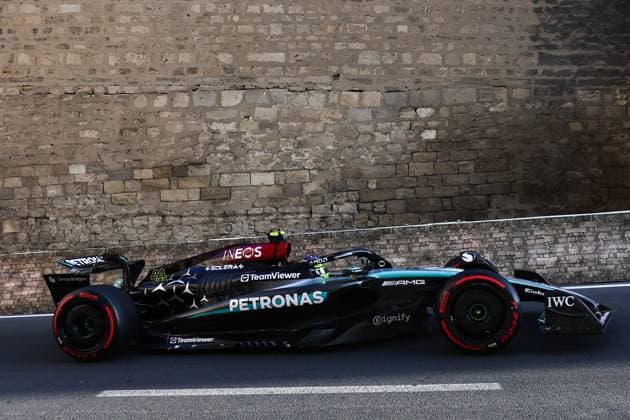 F1 Grand Prix Of Azerbaijan 2024 Practice 1 And Practice 2 Lewis Hamilton of Mercedes during second practice ahead of the Formula 1 Grand Prix of Azerbaijan at Baku City Circuit in Baku, Azerbaijan on September 13, 2024. Baku Azerbaijan  Copyright: xJakubxPorzyckix originalFilename:porzycki-f1grandp240913_npspM.jpg