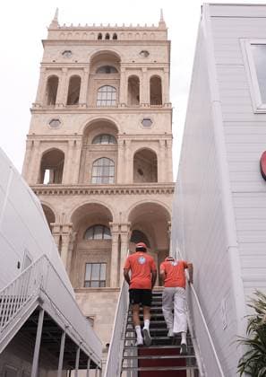14 09 2024, Baku City Circuit , Baku, FORMULA 1 QATAR AIRWAYS AZERBAIJAN GRAND PRIX 2024 ,in the picture Carlos Sainz Jr ESP , Scuderia Ferrari HP, Charles Leclerc MCO Defodi 506 20240914 hbr 0904 Defodi-506