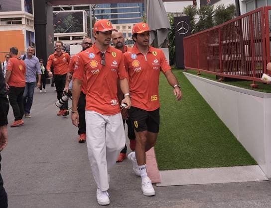 FORMULA 1 QATAR AIRWAYS AZERBAIJAN GRAND PRIX 2024 14 09 2024, Baku City Circuit , Baku, FORMULA 1 QATAR AIRWAYS AZERBAIJAN GRAND PRIX 2024 ,in the picture Carlos Sainz Jr ESP , Scuderia Ferrari HP, Charles Leclerc MCO nordphotoxGmbHx xBratic nph00250