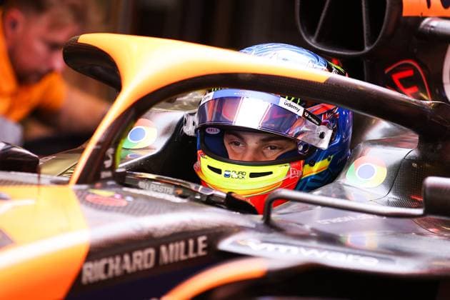 PIASTRI Oscar (aus), McLaren F1 Team MCL38, portrait during the Formula 1 Azerbaijan Grand Prix 2024, 17th round of the 2024 Formula One World Championship, WM, Weltmeisterschaft from September 13 to 15, 2024 on the Baku City Circuit, in Baku, Azerbaijan - F1 - AZERBAIJAN GRAND PRIX 2024 DPPI Panoramic  240914_R17_AZERBAIJAN_DP_EA016075
