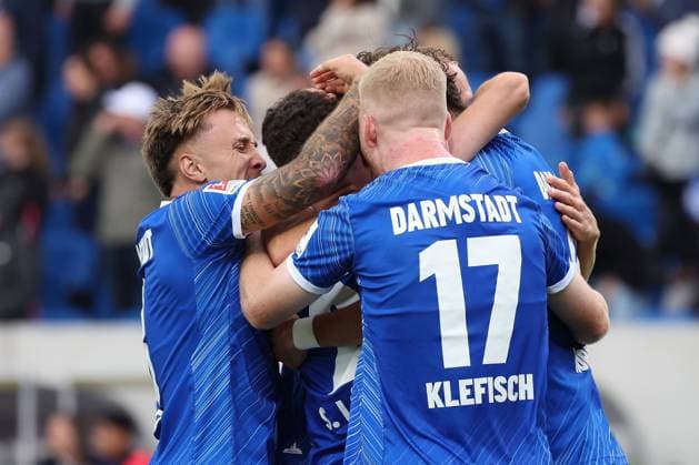 2024 09 14 xJFAx Fußball 2 Bundesliga 5 Spieltag Saison 2024 25, SV Darmstadt 98 Eintracht Braunschweig v l , Torjubel, Goal celebration, celebrate the goal um Sergio Lopez SV Darmstadt 98 DFL DFB REGULATIONS PROHIBIT ANY USE OF PHOTOGRAPHS as IMAGE SEQUENCES and or QUASI VIDEO Copyright: JoaquimxFerreira