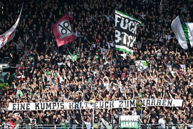 2 Bundesliga Hannover 06 1 FC Kaiserslautern on 14 09 2024 at the HDI Arena in Hannover Fanzene from Hannover 96 with a banner MT