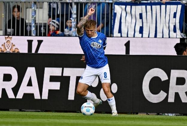 14 09 2024, xfux, Fussball 2 Bundesliga, SV Darmstadt 98 Eintracht Braunschweig, v l Luca Marseiler SV Darmstadt 98 FREISTELLER DFL DFB REGULATIONS PROHIBIT ANY USE OF PHOTOGRAPHS as IMAGE SEQUENCES and or QUASI VIDEO Licensing of the photographic work to and or by SV Darmstadt 1898 e V and subsidiaries is not permitted No release of or sale to SV Darmstadt 1898 e V Darmstadt