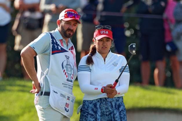 Solheim Cup GAINESVILLE, VIRGINIA - SEPTEMBER 14: Lilia Vu of Team USA lines up her putt with her caddie on the 7th green during Day Two of the Solheim Cup at Robert Trent Jones Golf Club on Saturday, September 14, 2024 in Gainesville, Virginia. Gainesville Virginia United States  Copyright: xAmyxLemusx originalFilename:lemus-solheimc240914_npkgQ.jpg