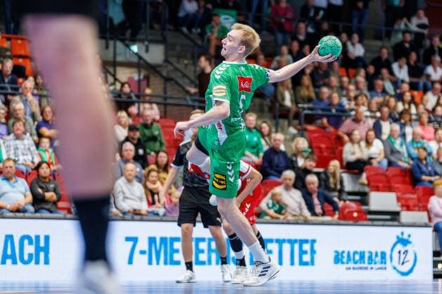 Florian Kranzmann GWD Minden, 05 at seven-meter 7 meter throw GER, GWD Minden vs HSG Nordhorn Lingen, Handball, 2 Bundesliga, 2 Matchday, Season 2024 2025, 14 09 2024 GER, GWD Minden vs HSG Nordhorn Lingen, Handball, 2 Bundesliga, 2 Matchday, Season 2024 2025, 14 09 2024 Luebbecke Copyright: xEibner-Pressefotox xJanxRollingerx EP_JSK
