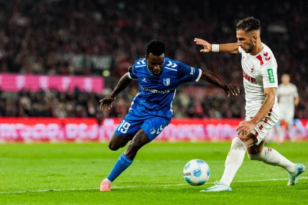 2 Soccer Bundesliga 1 FC Köln 1 FC Magdeburg 14 09 2024 duel Lubambo Musonda 1 FC Magdeburg, 19 , Leart Paqarada 1 FC Köln, 17 2 Soccer Bundesliga, 1 FC Köln 1 FC Magdeburg, Köln, Rheinenergiestadion am 14 09 2024 DFL REGULATIONS PROHIBIT ANY USE OF PHOTOGRAPHS AS IMAGE SEQUENCES AND OR QUASI VIDEO Copyright: xBEAUTIFULxSPORTS Wunderlx