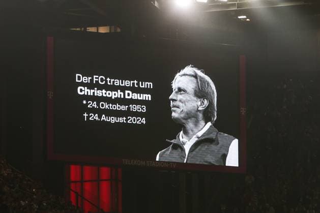 Sport, Football, 2 Bundesliga Season 2024 2025 5 Matchday 1 FC Köln 1 FC Magdeburg 14 09 2024, RheinEnergieSTADION Memorial minute before the match for Christoph Daum, who died on August 24 Cologne RheinEnergieSTADION North Rhine-Westphalia Germany