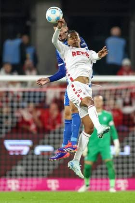 14 09 2024, 2 Fußball Bundesliga, 1 FC Köln 1 FC Magdeburg, RheinEnergieSTADION, Saison 2024 2025 Zweikampf Kopfball Kopfballduell Bryan Teixeira 1 FC Magdeburg 8 gegen Damion Downs 1 FC Köln 42 DFB regulations prohibit any use of photographs as image sequences and or quasi video Nordrhein Westfalen Germany