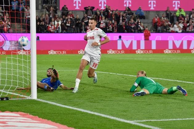 Penalty area scene Goal chance by Tim Lemperle Koeln 19 mi Mo El Hankouri Magdeburg 11 li Dominik Reimann Magdeburg 1 re 14 09 2024 Soccer 1 FC Koeln vs 1 FC Magdeburg, Rheinenergiestadion, Koeln, DFB DFL REGULATIONS PROHIBIT ANY USE OF PHOTOGRAPHS AS IMAGE SEQUENCES AND OR QUASI VIDEO NRW Germany Copyright: xpepphotox xSaschaxWeizx pep00321, pep_20240914_hm