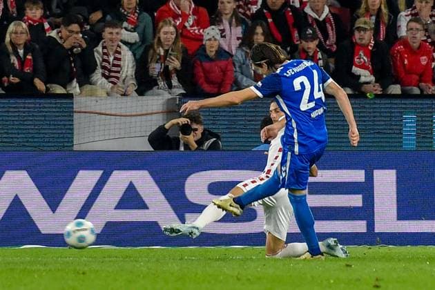 Jean Hugonet Magdeburg 24 scores the goal to 1 2 14 09 2024 Soccer 1 FC Koeln vs 1 FC Magdeburg, Rheinenergiestadion, Koeln, DFB DFL REGULATIONS PROHIBIT ANY USE OF PHOTOGRAPHS AS IMAGE SEQUENCES AND OR QUASI VIDEO NRW Germany Copyright: xpepphotox xSaschaxWeizx pep00321, pep_20240914_hm