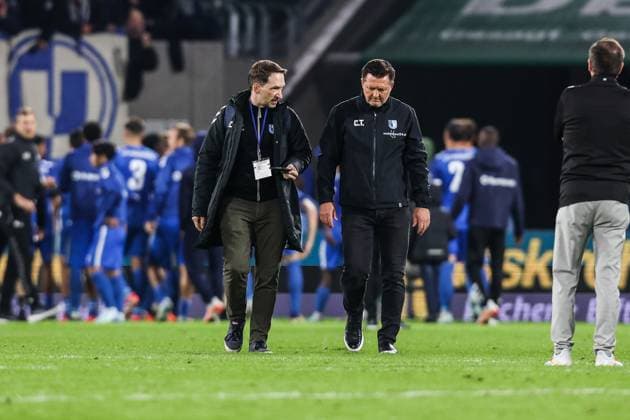Sport, Football, 2 Bundesliga Season 2024 2025 5 Matchday 1 FC Köln 1 FC Magdeburg 14 09 2024, RheinEnergieSTADION Manuel Holscher Press spokesman 1 FC Magdeburg Christian Titz Coach, 1 FC Magdeburg Köln RheinEnergieSTADION Nordrhein Westfahlen Germany