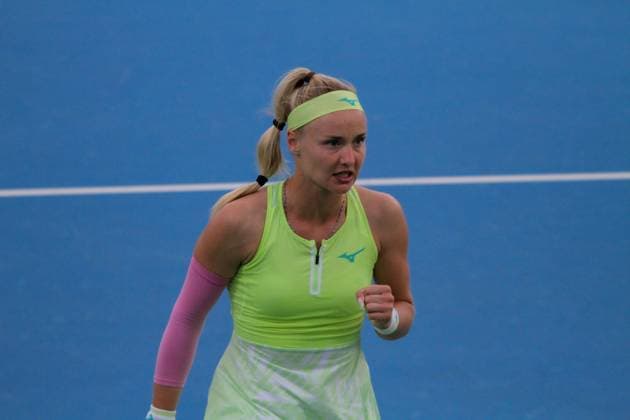 September 14, 2024, Monastir, Monastir Governorate, Tunisia: Monastir, Tunisia. 14 September 2024. Lucia Bronzetti of Italy plays against Rebecca Sramkova of Slovakia at the Jasmin Open Semi Final in Monastir, Tunisia. The women s professional tennis tournament is taking place at the Magic Hotel Skanes in Monastir between 9 and 15 September 2024 Monastir Tunisia - ZUMAd99_ 20240914_zap_d99_036 Copyright: xHasanxMradx