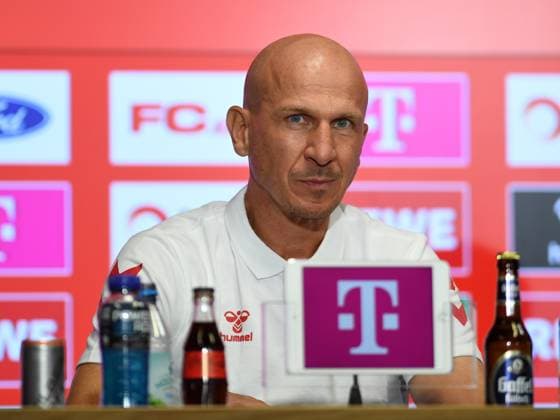 Trainer Gerhard Struber 1 FC Koeln looks on during the 2 Bundesliga match between 1 FC Köln and 1 FC Magdeburg at RheinEnergieStadion on September 14, 2024 in Cologne, Germany Photo by Ralf Treese DeFodi Images Trainer Gerhard Struber 1 FC Koeln looks on during the 2 Bundesliga match between 1 FC Köln and 1 FC Magdeburg at RheinEnergieStadion on September 14, 2024 in Cologne, Germany Photo by Ralf Treese DeFodi Images DFB DFL REGULATIONS PROHIBIT ANY USE OF PHOTOGRAPHS AS IMAGE SEQUENCES AND OR QUASI VIDEO Defodi 521 KOEFCM20240914 096 Defodi-521 DFB DFL REGULATIONS PROHIBIT ANY USE OF PHOTOGRAPHS AS IMAGE SEQUENCES AND OR QUASI-VIDEO.