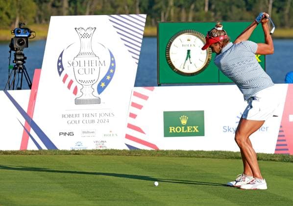 GAINESVILLE, VA - SEPTEMBER 14: Team USA golfer Lexi Thompson plays her tee shot on the 17th hole during Saturday Four-Ball during the 2024 Solheim Cup on September 14, 2024 at Robert Trent Jones Golf Club at Gainesville, Virginia. (Photo by Brian Spurlock Icon Sportswire) GOLF: SEP 14 Solheim Cup EDITORIAL USE ONLY Icon24091488