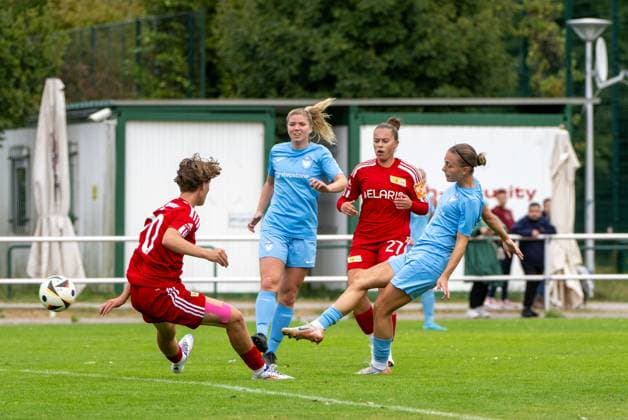Soccer, Women, Regionalliga Nordost, Season 2024 2025 Matchday 3 , 1 FC Union Berlin II FC Viktoria 89, v l Zita Rurack 1 FC Union II , Trinity Künzel FC Viktoria 1889 Berlin scores the goal for 1 0, 15 09 2024, Copyright: xMatthiasxKochx