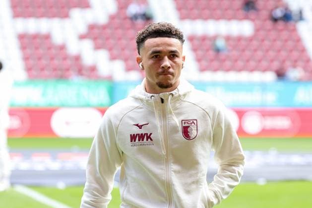 Ruben Vargas 16 FC Augsburg , FC Augsburg vs FC St Pauli, Football, 1 Bundesliga, 3 Matchday, 15 09 2024 DFB regulations prohibit any use of photographs as image sequences and or quasi video Augsburg Bayern Germany Copyright: xkolbert-press ChristianxKolbertx