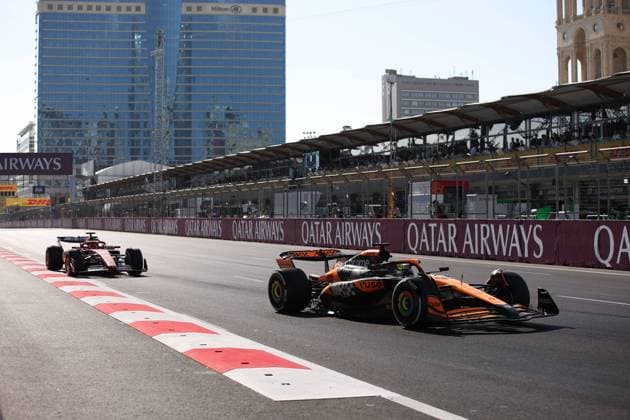 16 LECLERC Charles (mco), Scuderia Ferrari SF-24, action, 81 PIASTRI Oscar (aus), McLaren F1 Team MCL38, action during the Formula 1 Azerbaijan Grand Prix 2024, 17th round of the 2024 Formula One World Championship, WM, Weltmeisterschaft from September 13 to 15, 2024 on the Baku City Circuit, in Baku, Azerbaijan - F1 - AZERBAIJAN GRAND PRIX 2024 DPPI Panoramic  240915_R17_AZERBAIJAN_DP_EA011811