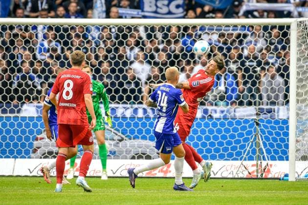 15 09 2024, xlakx, Fußball 2 Bundesliga, Hertha BSC Berlin Fortuna Duesseldorf emspor, v l Isak Bergmann Johannesson Fortuna Düsseldorf 8 ,Jon Dagur Thorsteinsson,Dawid Kownacki Fortuna Düsseldorf 24 ,Torchance DFL DFB REGULATIONS PROHIBIT ANY USE OF PHOTOGRAPHS as IMAGE SEQUENCES and or QUASI VIDEO Daniel Lakomski Jan Huebnert Berlin