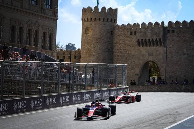 22 VERSCHOOR Richard (nld), Trident, Dallara F2 2024, action, 04 ANTONELLI Andrea Kimi (ita), Prema Racing, Dallara F2 2024, action during the 12th round of the 2024 FIA Formula 2 Championship from September 13 to 15, 2024 on the Baku City Circuit, in Baku, Azerbaijan - AUTO - FORMULA 2 2024 - BAKU DPPI Panoramic  BAK_F2_R12_NB-8980