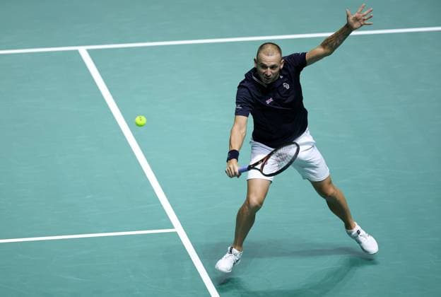 Tennis, Davis Cup, Großbritannien - Kanada Dan Evans of GB in action Davis Cup Group Stage Finals 2024, Day Six, AO Arena, Manchester, UK - 15 Sep 2024  Copyright: xEllaxLing Shutterstockx 14713349af