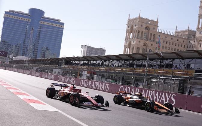 FORMULA 1 QATAR AIRWAYS AZERBAIJAN GRAND PRIX 2024 15 09 2024, Baku City Circuit , Baku, FORMULA 1 QATAR AIRWAYS AZERBAIJAN GRAND PRIX 2024 ,in the picture overtaking maneuver of Oscar Piastri AUS , McLaren F1 Team to Charles Leclerc MCO , Scuderia Ferrari HP nordphotoxGmbHx xBratic nph00250