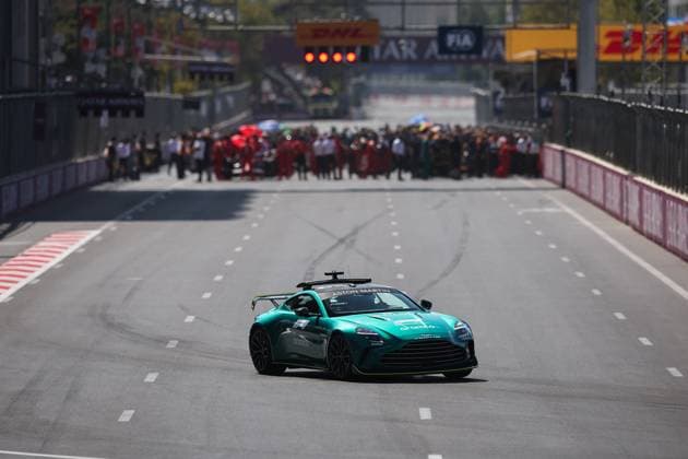 FIA Aston Martin Vantage Safety Car during the Formula 1 Azerbaijan Grand Prix 2024, 17th round of the 2024 Formula One World Championship, WM, Weltmeisterschaft from September 13 to 15, 2024 on the Baku City Circuit, in Baku, Azerbaijan - F1 - AZERBAIJAN GRAND PRIX 2024 DPPI Panoramic  240915_R17_AZERBAIJAN_DP_EA010051