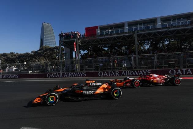 81 PIASTRI Oscar (aus), McLaren F1 Team MCL38, action 16 LECLERC Charles (mco), Scuderia Ferrari SF-24, action during the Formula 1 Azerbaijan Grand Prix 2024, 17th round of the 2024 Formula One World Championship, WM, Weltmeisterschaft from September 13 to 15, 2024 on the Baku City Circuit, in Baku, Azerbaijan - F1 - AZERBAIJAN GRAND PRIX 2024 DPPI Panoramic 240915_R17_AZERBAIJAN_0I7A0670