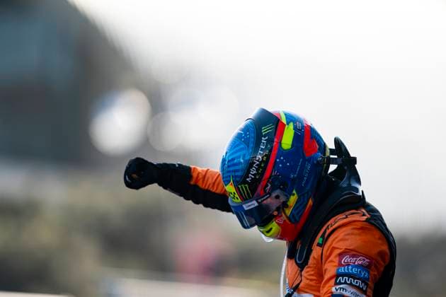 September 15, 2024, Baku, Azerbaijan: Australian driver OSCAR PIASTRI (McLaren F1 Team) celebrates after winning the 2024 FIA Formula 1 Azerbaijan Grand Prix at Baku City Circuit in Baku, Azerbaijan. Baku Azerbaijan - ZUMAg147 20240915_fap_g147_023 Copyright: xJamesxGasperottix