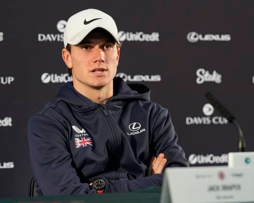 Tennis, Davis Cup, GroÃŸbritannien - Kanada 15th September 2024; AO Arena, Manchester, England; Davis Cup Finals, Group Stage, Group D Day 6; Jack Draper of Great Britain speaks to the press after his 6-7 5-7 defeat to Felix Auger-Aliassime of Canada  ActionPlus12693443 StevenxFlynn