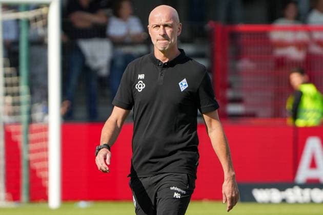 Archive RECORD DATE NOT STATED Focus on SV Waldhof Mannheim head coach Marco Antwerpen Copyright: xChristophxKinzingerx