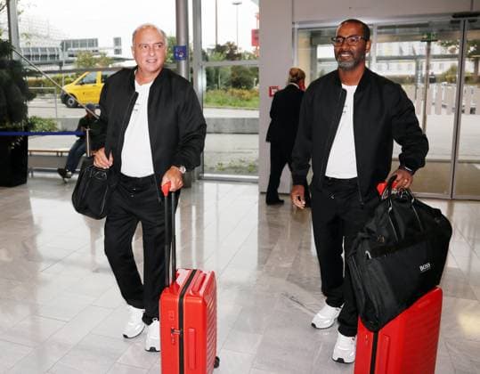 16 09 24 VfB Stuttgart departure Madrid Germany, Stuttgart, 16 09 2024, Football, Bundesliga, VfB Stuttgart, Stuttgart Airport departure to Champions League away match at Real Madrid v l Hansi Müller, Cacau