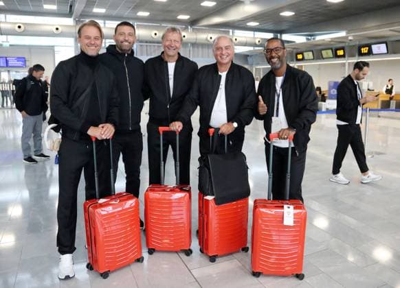 Football, CL, VfB Stuttgart, departure to Madrid