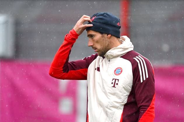 Leon GORETZKA Bayern Muenchen , skeptical,gesture,action,single image,cropped single motif,half figure,half figure final training, training on 16 09 2024 Football Champions League , FC Bayern Muenchen GNK Dinamo Zagreb