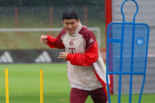 Minjae Kim FC Bayern Muenchen, 03 at training in the rain, Final training, FC Bayern Muenchen, Football, UEFA Champions League, Matchday 1, Season 24 25, 16 09 2024, Final training, FC Bayern Muenchen, Football, UEFA Champions League, Matchday 1, Season 24 25, 16 09 2024 Muenchen Copyright: xEibner-Pressefoto JennixMaulx EP_JML
