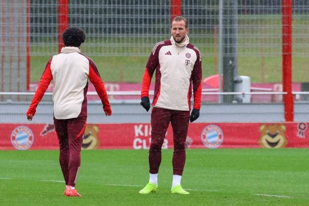 Harry Kane FC Bayern Muenchen, 09 at training in the rain, Final training, FC Bayern Muenchen, Football, UEFA Champions League, Matchday 1, Season 24 25, 16 09 2024, Final training, FC Bayern Muenchen, Football, UEFA Champions League, Matchday 1, Season 24 25, 16 09 2024 Muenchen Copyright: xEibner-Pressefoto JennixMaulx EP_JML