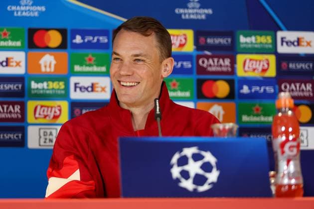 Sport Bilder des Tages Manuel Neuer (FC Bayern Muenchen, 01) bei der Pressekonferenz, Internationale Pressekonferenz, FC Bayern Muenchen, Fussball, UEFA Champions League, 1. Spieltag, Saison 24 25, 16.09.2024, Internationale Pressekonferenz, FC Bayern Muenchen, Fussball, UEFA Champions League, 1. Spieltag, Saison 24 25, 16.09.2024 Muenchen *** Manuel Neuer FC Bayern Muenchen, 01 at the press conference, International press conference, FC Bayern Muenchen, Football, UEFA Champions League, Matchday 1, Season 24 25, 16 09 2024, International press conference, FC Bayern Muenchen, Football, UEFA Champions League, Matchday 1, Season 24 25, 16 09 2024 Muenchen Copyright: xEibner-Pressefoto JennixMaulx EP_JML