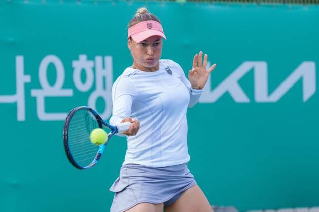 2024 WTA, Tennis Damen tennis Hana Bank Korea Open SEOUL, SOUTH KOREA, SEP 16: Yulia Putintseva (KAZAKHSTAN) during WTA Tour tennis Hana Bank Korea Open Doubles Round of 16 at the Seoul Olympic Park Tennis Center in Seoul, South Korea, on September 16, 2024. Seoul the Seoul Olympic Park Tennis Ce South Korea 8110_280232 Copyright: xStevexChoxKyewoong PentaxPressx