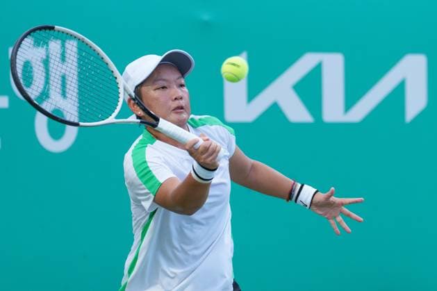 2024 WTA, Tennis Damen tennis Hana Bank Korea Open SEOUL, SOUTH KOREA, SEP 16: Xinyu Jiang (CHINA) during WTA Tour tennis Hana Bank Korea Open Doubles Round of 16 at the Seoul Olympic Park Tennis Center in Seoul, South Korea, on September 16, 2024. Seoul the Seoul Olympic Park Tennis Ce South Korea 8110_280255 Copyright: xStevexChoxKyewoong PentaxPressx
