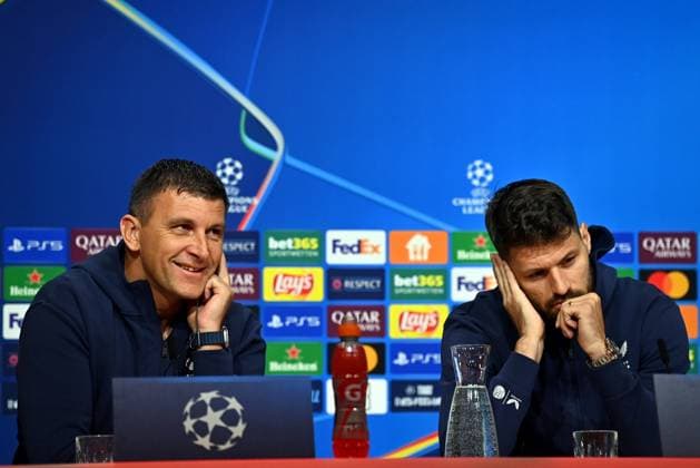 Munich, Germany, 160924. Allianz Arena. press conference, PK, Pressekonferenz of GNK Dinamo on the eve of the match of the 1st round of the UEFA Champions League against Bayern Munich. In the photo: Sergej Jakirovic, Bruno Petkovic. Photo: Ronald Gorsic CROPIX Copyright: xxRonaldxGorsicx press_dinamo4-160924