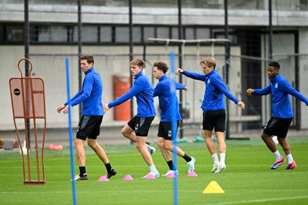 Club Brugge v Borussia Dortmund - UEFA Champions League MD -1 WESTKAPELLE, BELGIUM - SEPTEMBER 17 : Vanaken Hans midfielder of Club Brugge pictured during a training session prior to the UEFA Champions League - League phase matchday 1 between Club Brugge and Borussia Dortmund at the Club Brugge training centre on September 17, 2024 in Westkapelle, Belgium , 17 09 2024 Westkapelle Belgium  Copyright: xNicoxVereeckenx