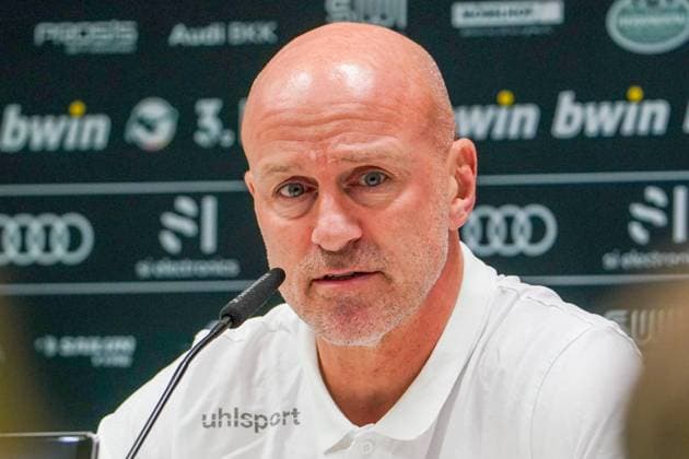 Waldhof Mannheim, head coach Marco Antwerpen dismissed, miserable start to the season, dismissal, loss against regional league team, two points from five games, sporting crisis, change of coach, disappointed fans, new sporting start, pressure on club management, table situation, sporting goals missed, dismissal of coach, team performance, false start, consequences, reaction of the club, hope for improvement, coach carousel, sporting turnaround, fight to stay in the league, club crisis Archive RECORD DATE NOT STATED Copyright: xJOERANxSTEINSIEKx