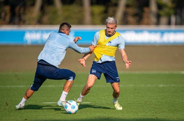 Football, Men, Season 2024 2025, 2 Bundesliga, Hertha BSC, Training, f l Smail Prevljak Hertha BSC , Marten Winkler Hertha BSC , 17 09 2024, Copyright: xMatthiasxKochx
